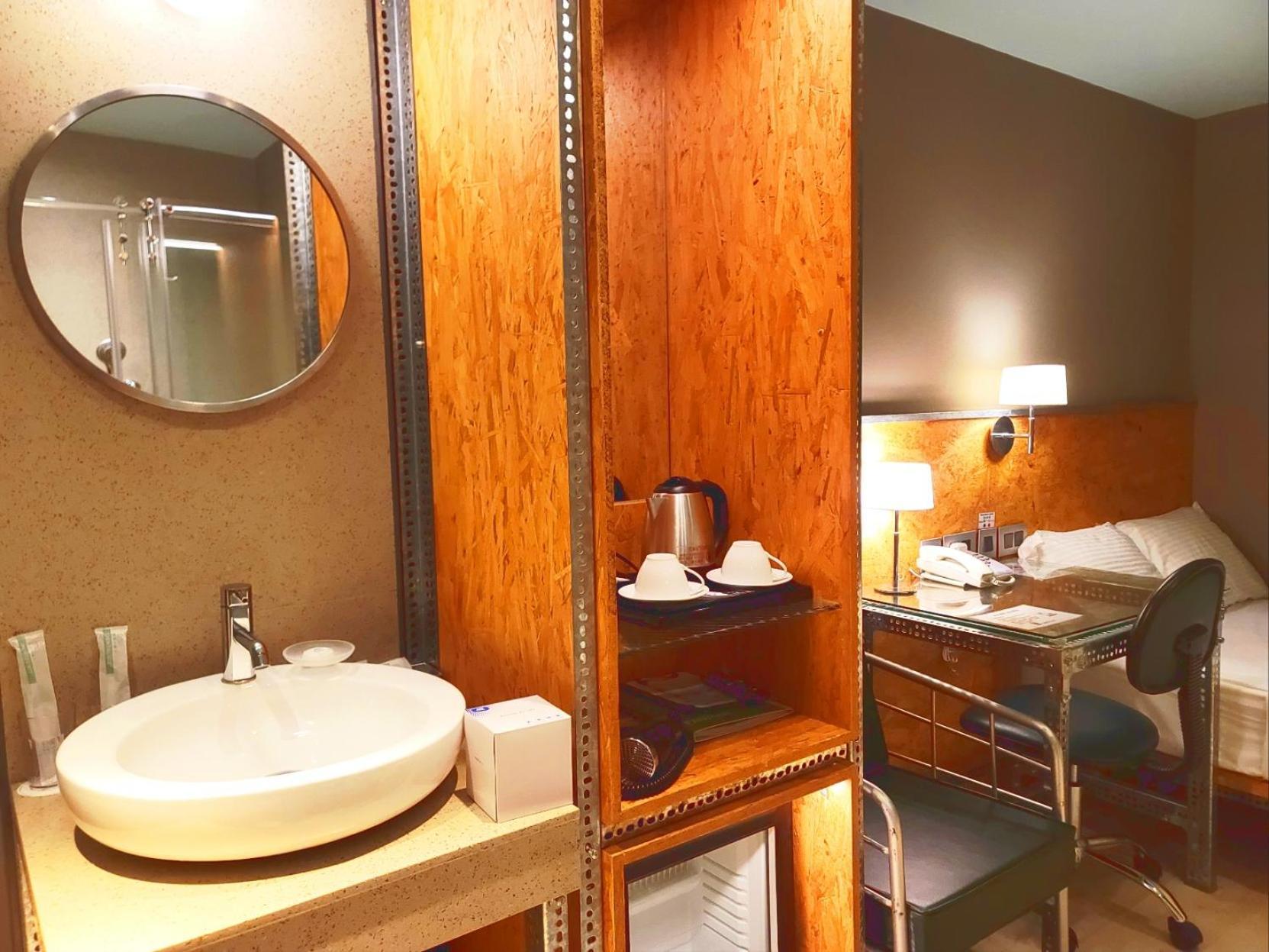 Ind Hotel Hong Kong Bagian luar foto